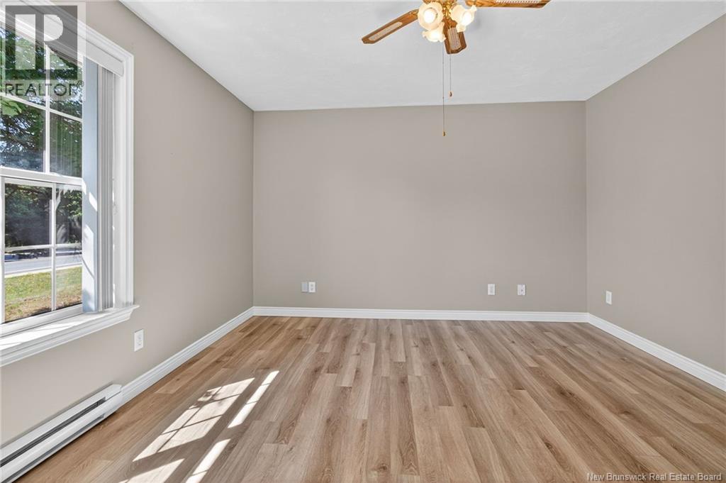 1421 Salisbury Road, Moncton, New Brunswick  E1E 4P8 - Photo 18 - NB125279