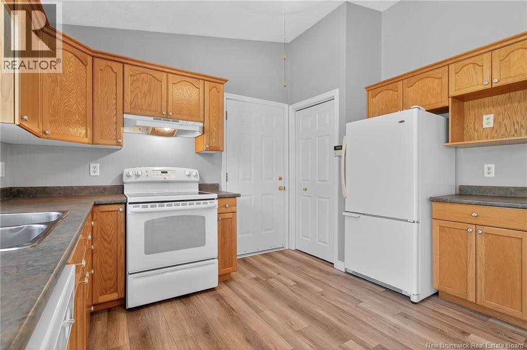 1421 Salisbury Road, Moncton, New Brunswick  E1E 4P8 - Photo 24 - NB125279