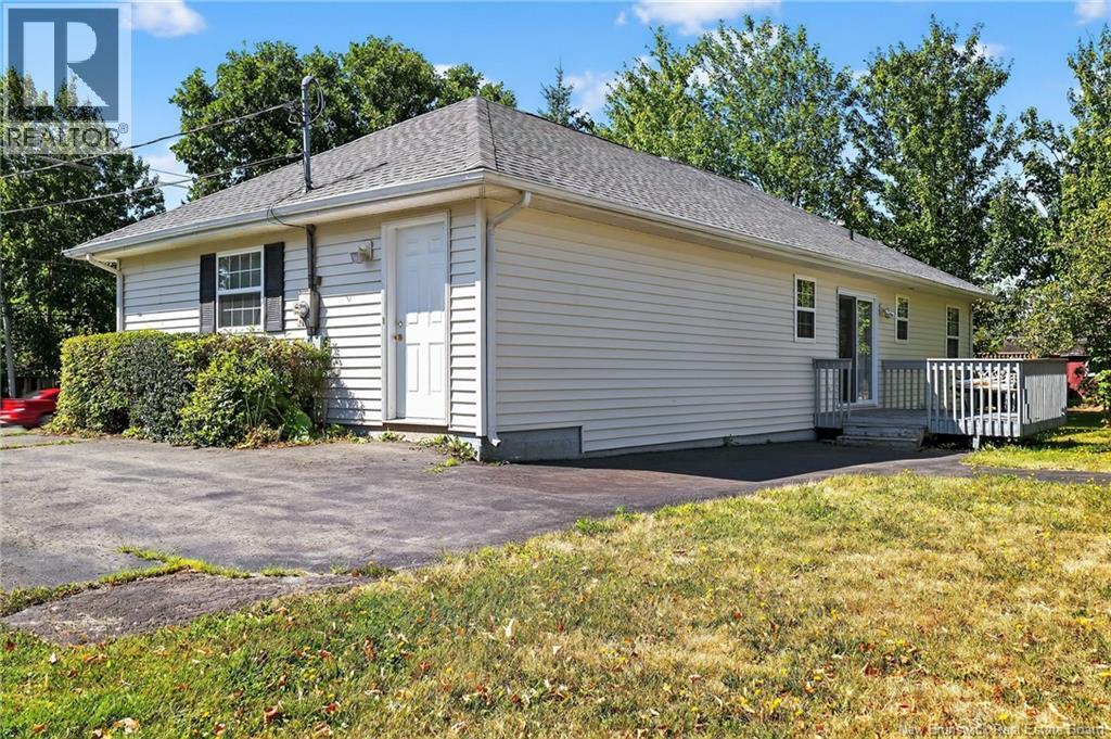 1421 Salisbury Road, Moncton, New Brunswick  E1E 4P8 - Photo 37 - NB125279