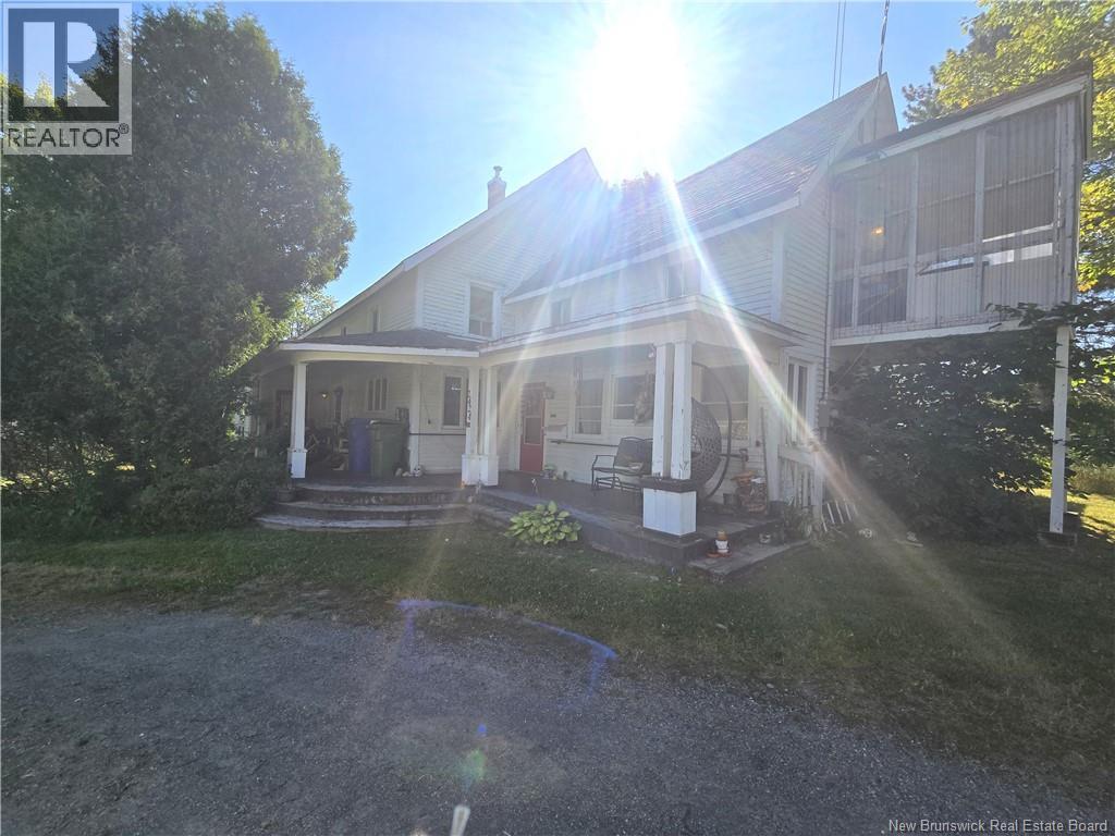 2424 Commerciale Street, Saint-François-De-Madawaska, New Brunswick  E7A 1B6 - Photo 1 - NB125396