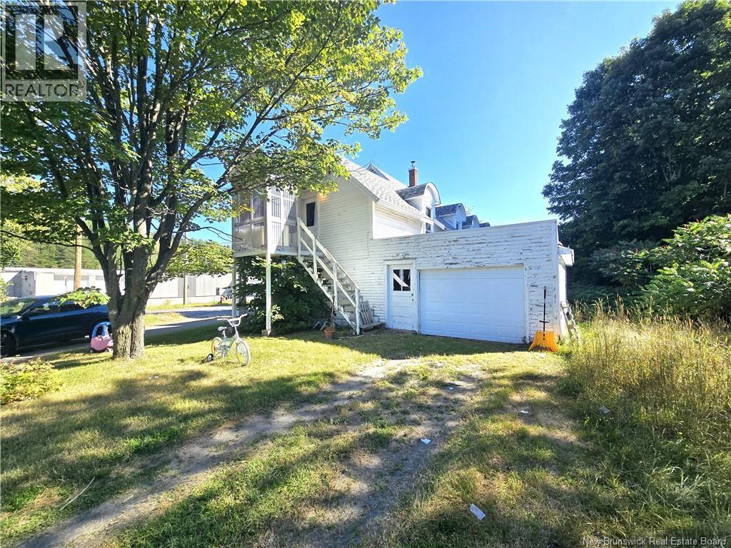 2424 Commerciale Street, Saint-François-De-Madawaska, New Brunswick  E7A 1B6 - Photo 36 - NB125396