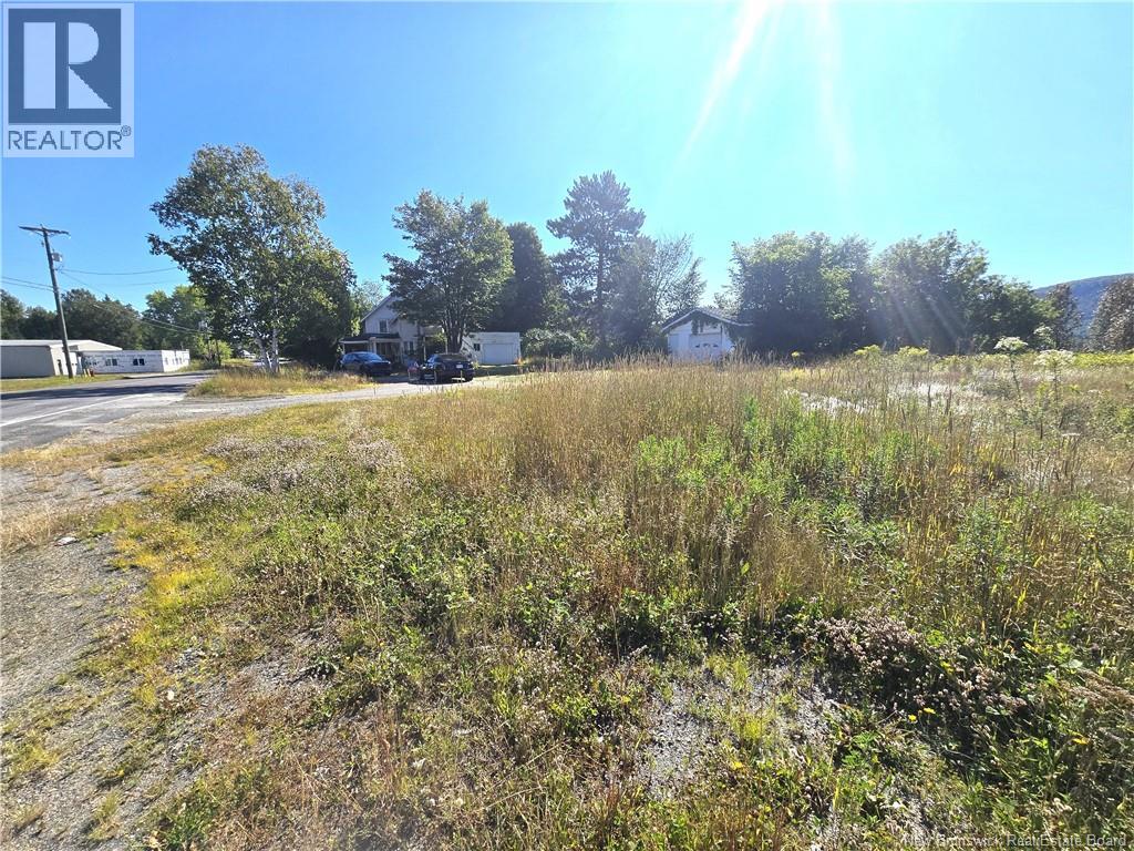 2424 Commerciale Street, Saint-François-De-Madawaska, New Brunswick  E7A 1B6 - Photo 48 - NB125396