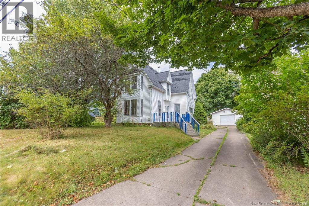 43 King Street, Sackville, New Brunswick  E4L 3G2 - Photo 2 - NB125418
