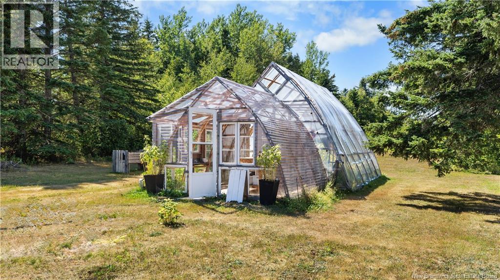 3343 Brideau, Tracadie, New Brunswick  E1X 1A4 - Photo 6 - NB125441