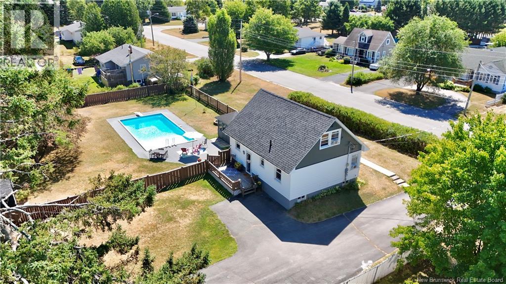 1065 Bayview, Bathurst, New Brunswick  E2A 5W5 - Photo 28 - NB125426