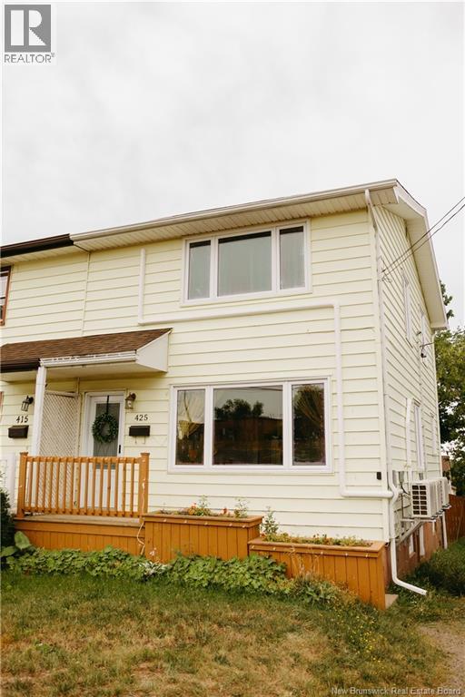425 Rue Chaleur, Bathurst, New Brunswick  E2A 3H8 - Photo 2 - NB125433