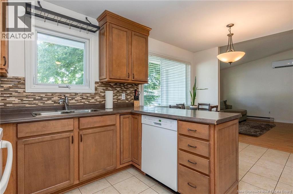 15 Oxford Place, Saint John, New Brunswick  E2P 1B4 - Photo 7 - NB125464
