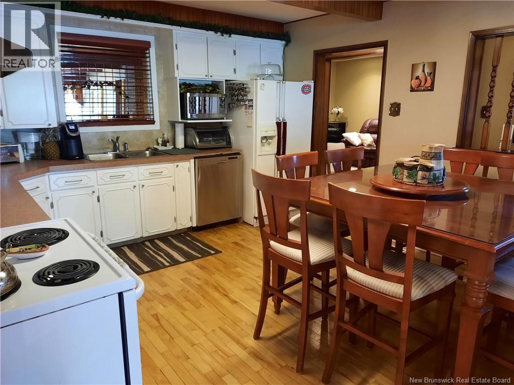 1711 Route 133, Grand-Barachois, New Brunswick  E4P 8E4 - Photo 12 - NB124976