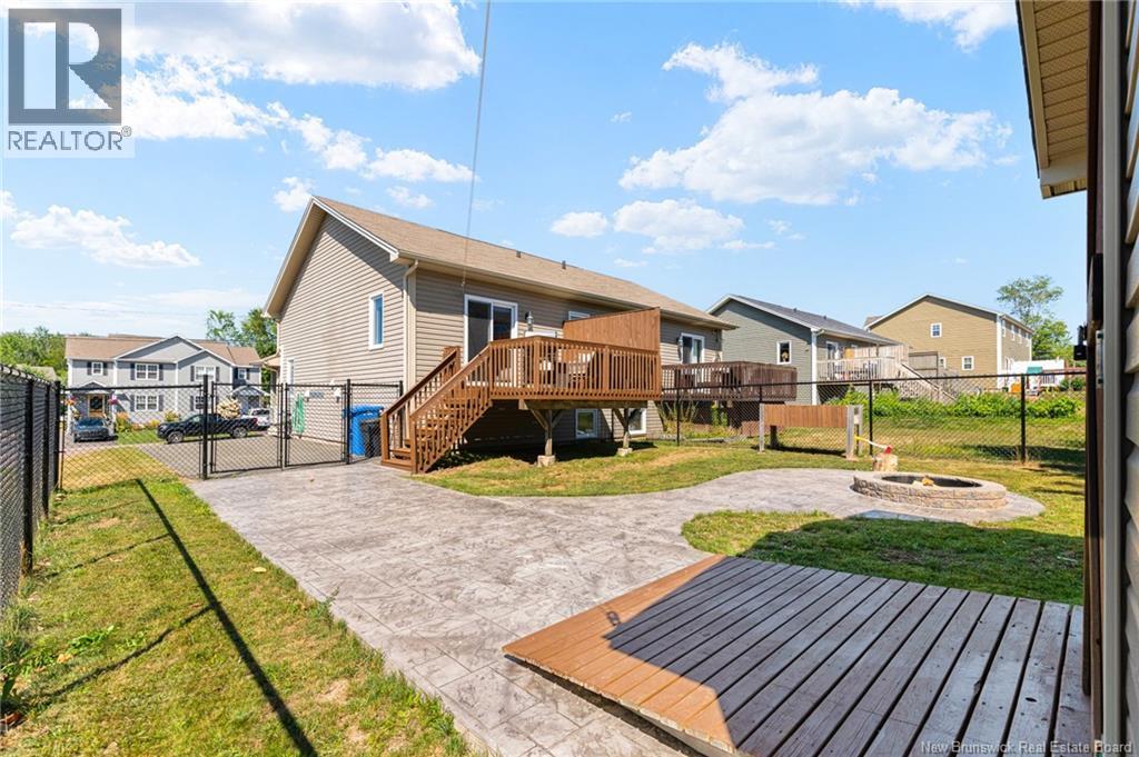 43 Des Frenes Court, Dieppe, New Brunswick  E1A 9B4 - Photo 36 - NB125473