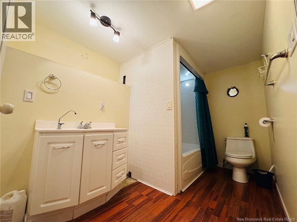 327 Victoria Street, Dalhousie, New Brunswick  E8C 2T7 - Photo 17 - NB125489