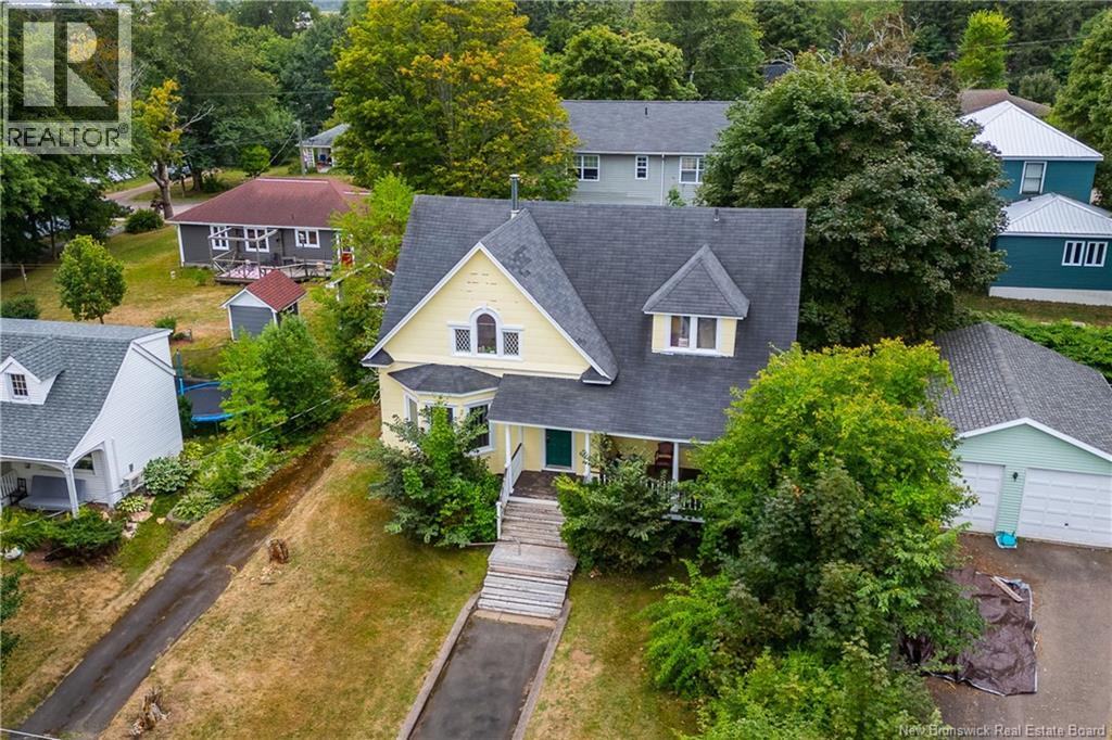 14 Estabrooks Street, Sackville, New Brunswick  E4L 3W7 - Photo 1 - NB125419
