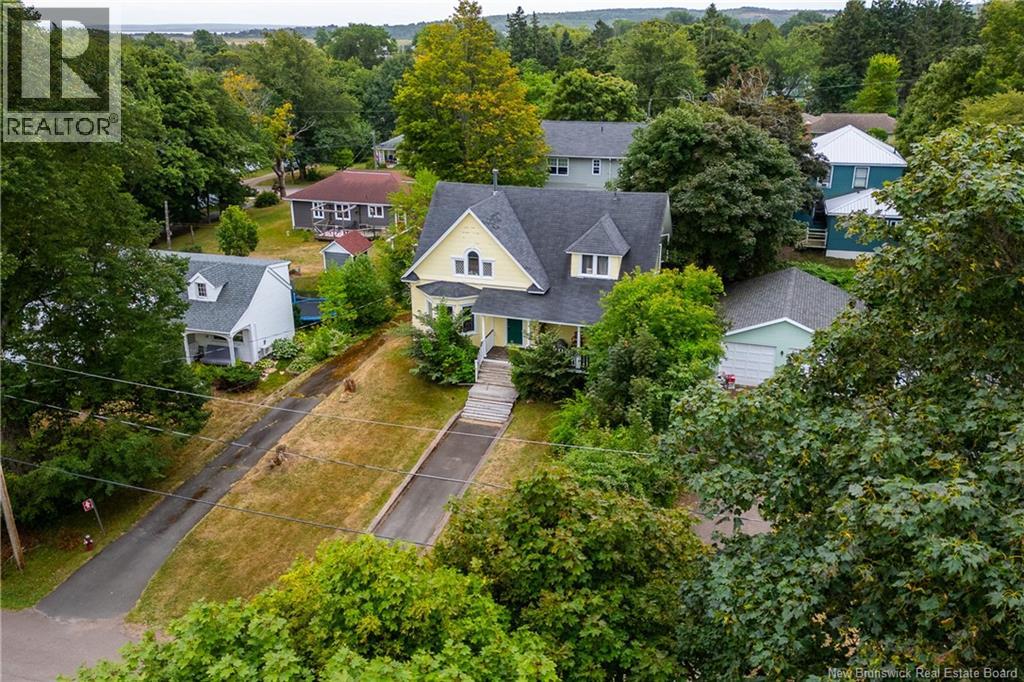 14 Estabrooks Street, Sackville, New Brunswick  E4L 3W7 - Photo 2 - NB125419