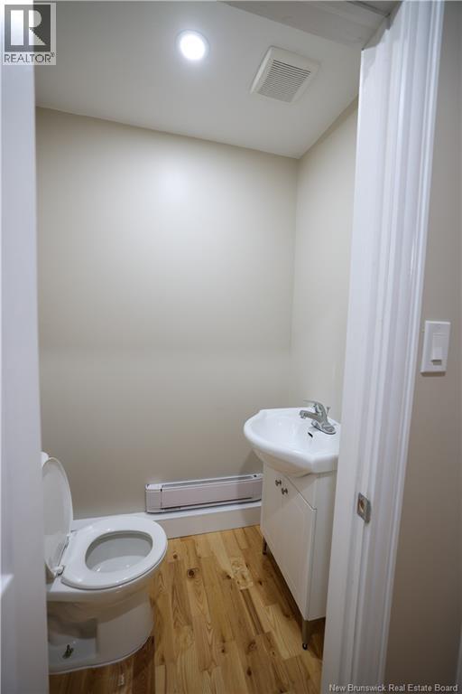 542 Salisbury Road, Moncton, New Brunswick  E1E 1B8 - Photo 21 - NB125284