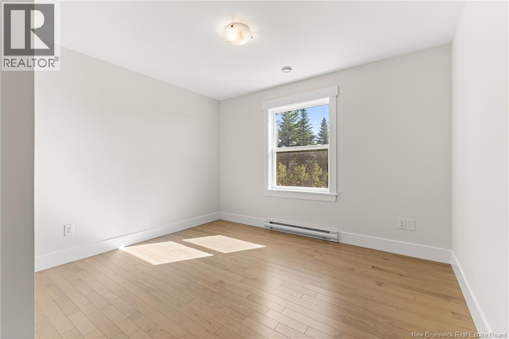 130 Rochefort, Dieppe, New Brunswick  E1A 6S4 - Photo 28 - NB125493