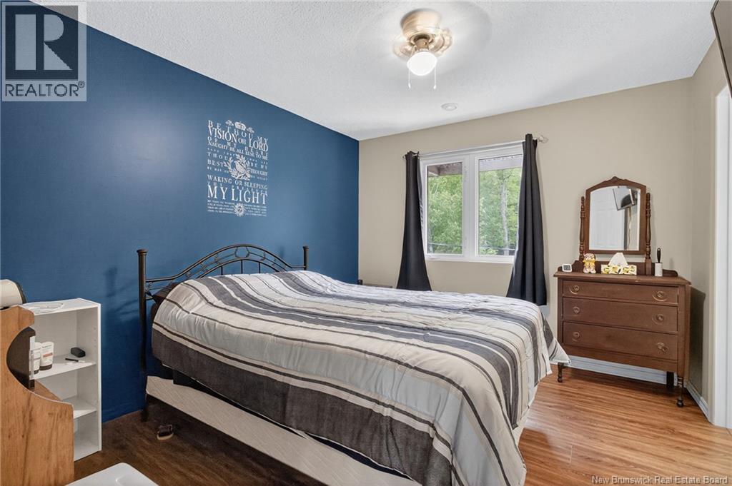 2135 Elmwood, Moncton, New Brunswick  E1H 2H9 - Photo 25 - NB125521