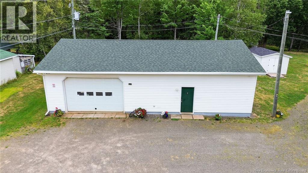 2135 Elmwood, Moncton, New Brunswick  E1H 2H9 - Photo 41 - NB125521
