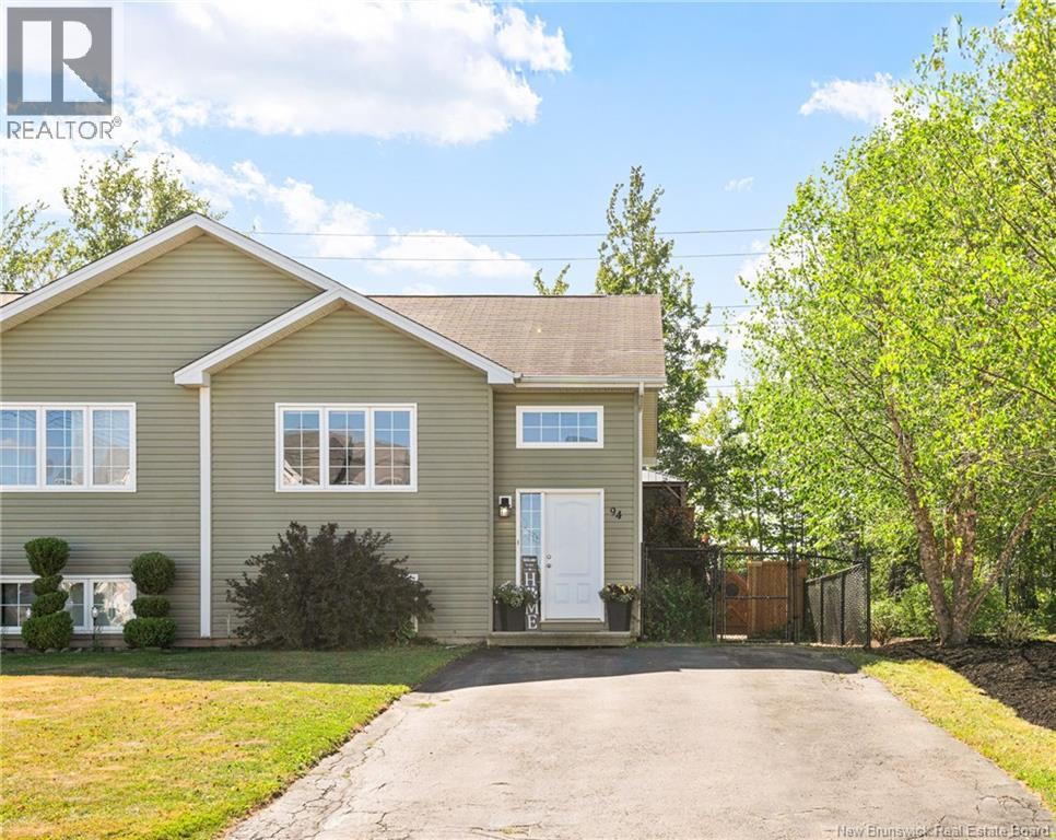 94 Holland Drive, Moncton, New Brunswick  E1G 0X1 - Photo 1 - NB125510