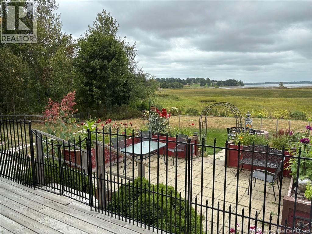 1760 St.peter Avenue, Bathurst, New Brunswick  E2A 7J4 - Photo 23 - NB125523