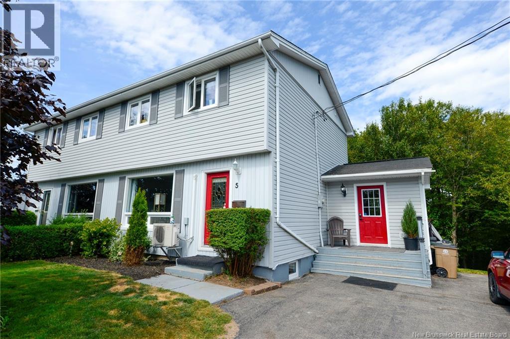 5 Dianne Street, Saint John, New Brunswick  E2J 4G6 - Photo 1 - NB125258
