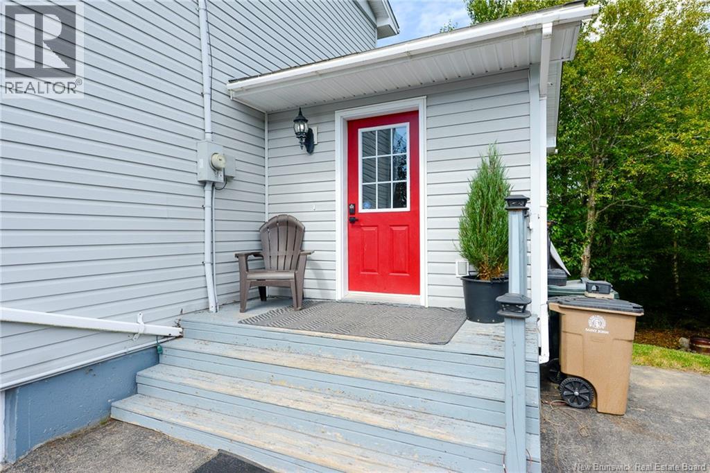 5 Dianne Street, Saint John, New Brunswick  E2J 4G6 - Photo 2 - NB125258
