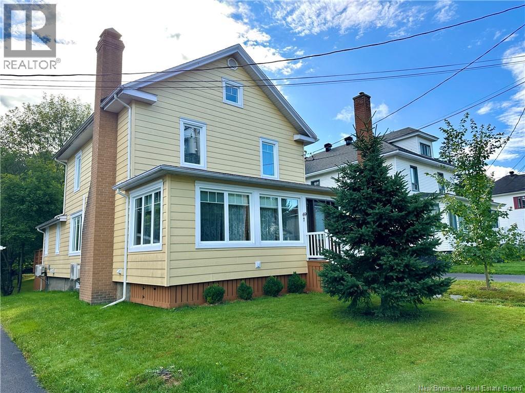 69 Fraser Avenue, Edmundston, New Brunswick  E3V 2B6 - Photo 2 - NB125468