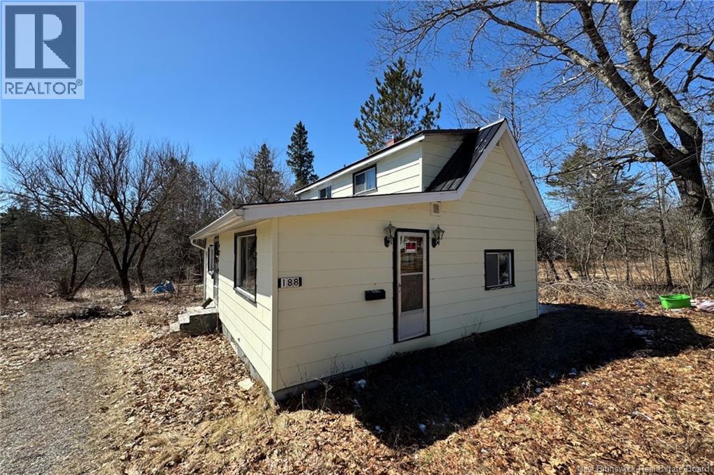 188 Union Street, St. Stephen, New Brunswick  E3L 1W1 - Photo 2 - NB125545