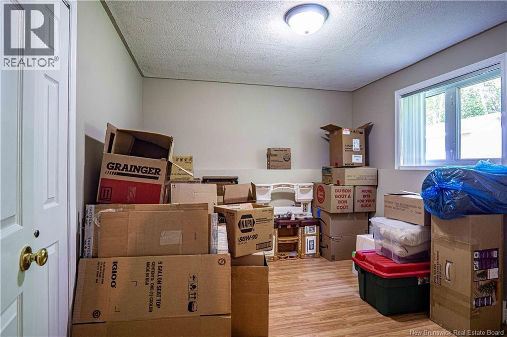 8 Lansdown Avenue, Oromocto, New Brunswick  E2V 4P3 - Photo 35 - NB125554
