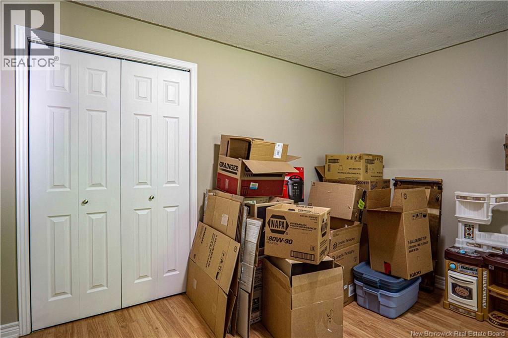 8 Lansdown Avenue, Oromocto, New Brunswick  E2V 4P3 - Photo 36 - NB125554