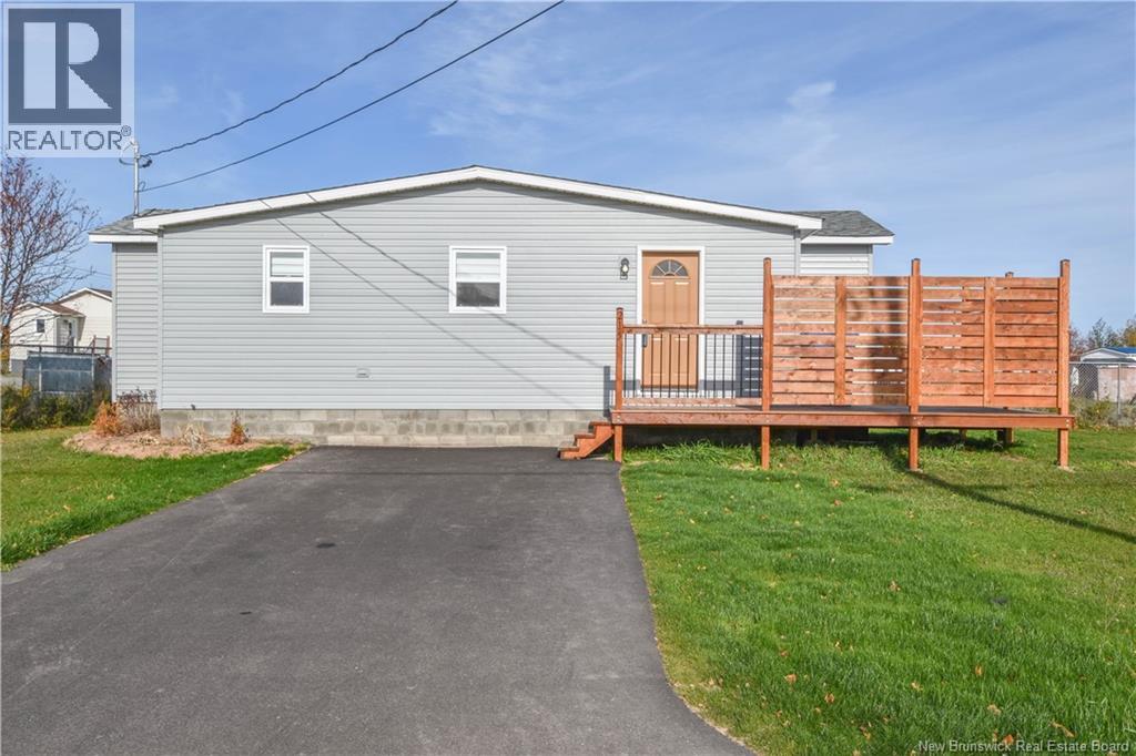 215 2e rue Street, Shippagan, New Brunswick