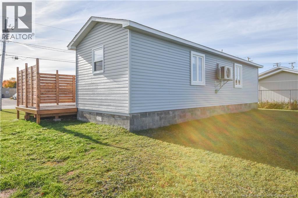 215 2e Rue Street, Shippagan, New Brunswick  E8S 1T4 - Photo 4 - NB125561