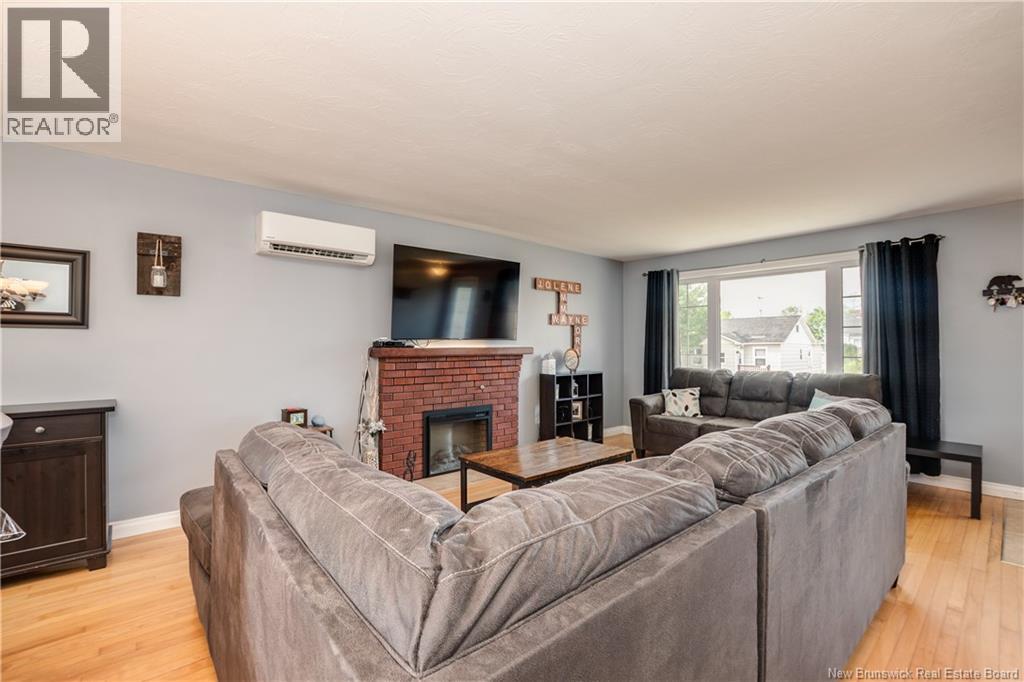 8 Copp Street, Dieppe, New Brunswick  E1A 2H1 - Photo 6 - NB125537