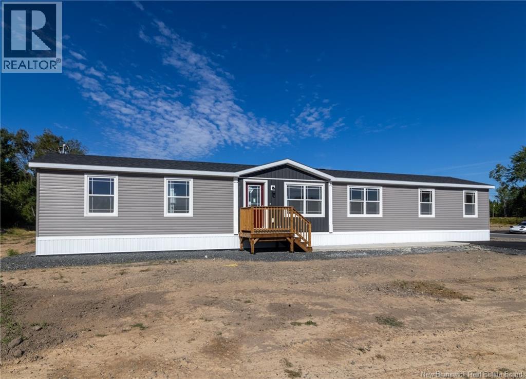 29 Luanne Drive, Waasis, New Brunswick