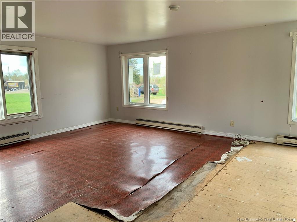 3787 Main, Belledune, New Brunswick  E8G 2K2 - Photo 7 - NB125568