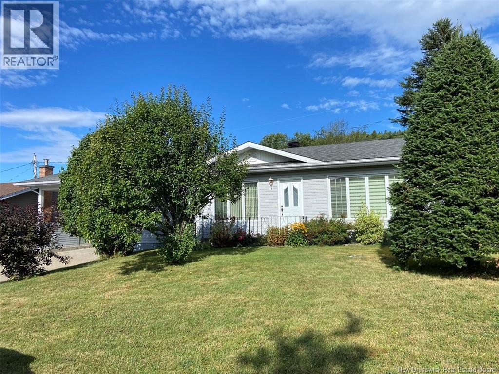 60 Chouinard Avenue, Edmundston, New Brunswick  E3V 3L8 - Photo 19 - NB125559