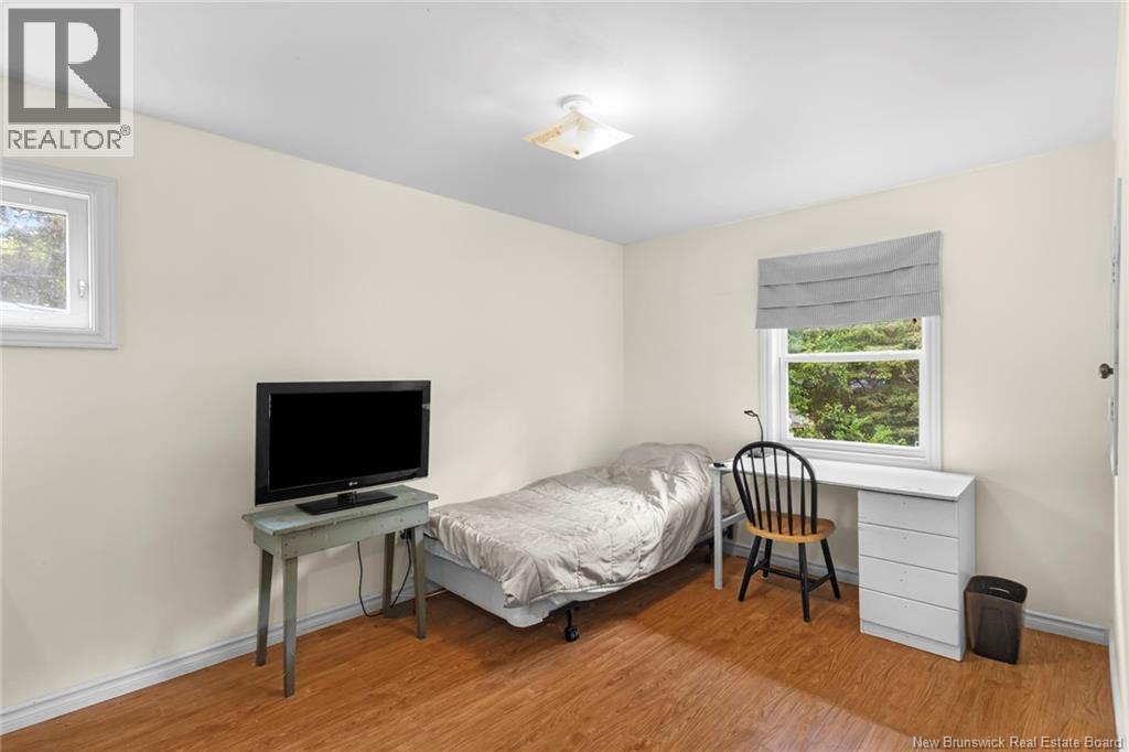 737 Reid Street, Fredericton, New Brunswick  E3B 3V6 - Photo 19 - NB125602