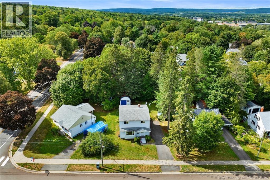 737 Reid Street, Fredericton, New Brunswick  E3B 3V6 - Photo 4 - NB125602