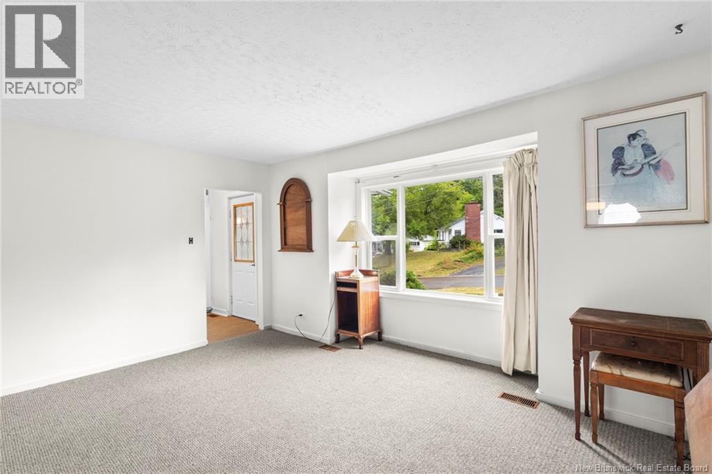 737 Reid Street, Fredericton, New Brunswick  E3B 3V6 - Photo 8 - NB125602