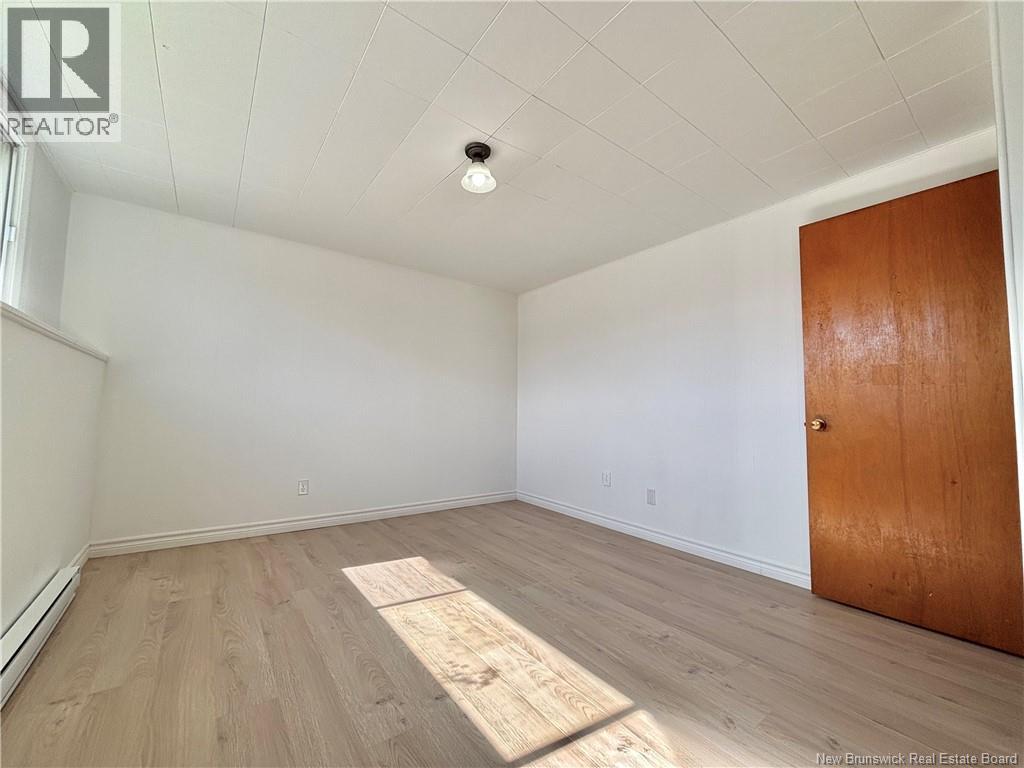 1185 Bryar, Beresford, New Brunswick  E8K 1B2 - Photo 31 - NB125583