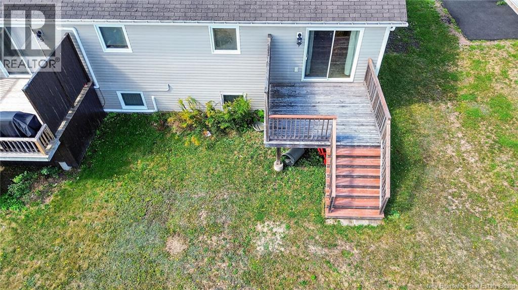 201 Penrose, Moncton, New Brunswick  E1E 4W7 - Photo 37 - NB125422