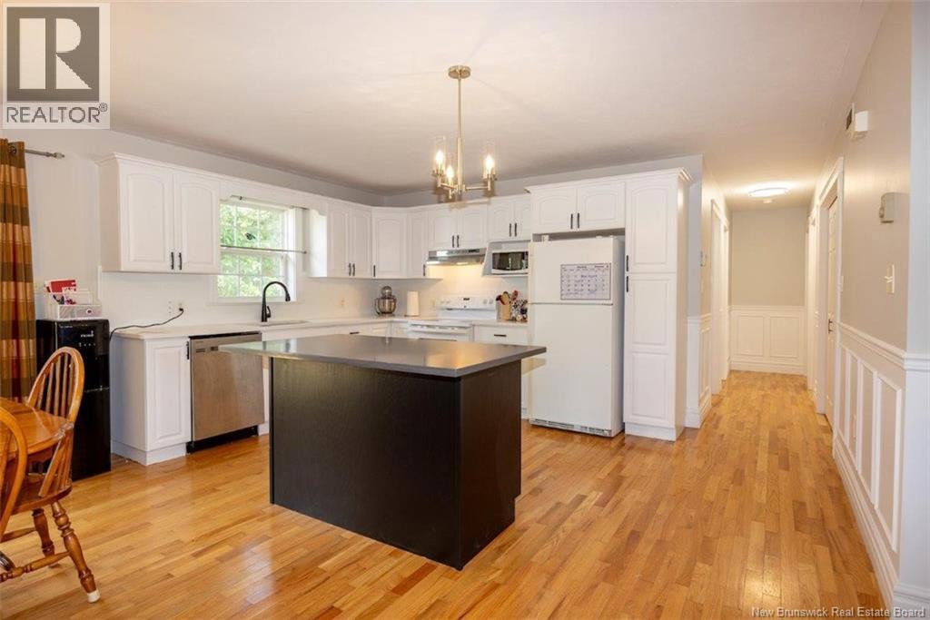 4 Hayward Court, Fredericton, New Brunswick  E3A 0A4 - Photo 4 - NB125657