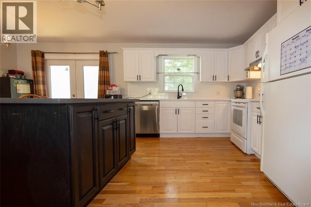 4 Hayward Court, Fredericton, New Brunswick  E3A 0A4 - Photo 6 - NB125657