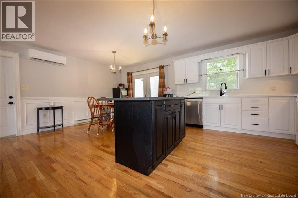 4 Hayward Court, Fredericton, New Brunswick  E3A 0A4 - Photo 7 - NB125657