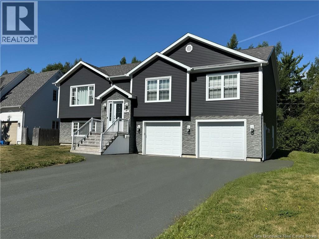207 Claire Avenue, Miramichi, New Brunswick  E1V 3Z6 - Photo 1 - NB125681