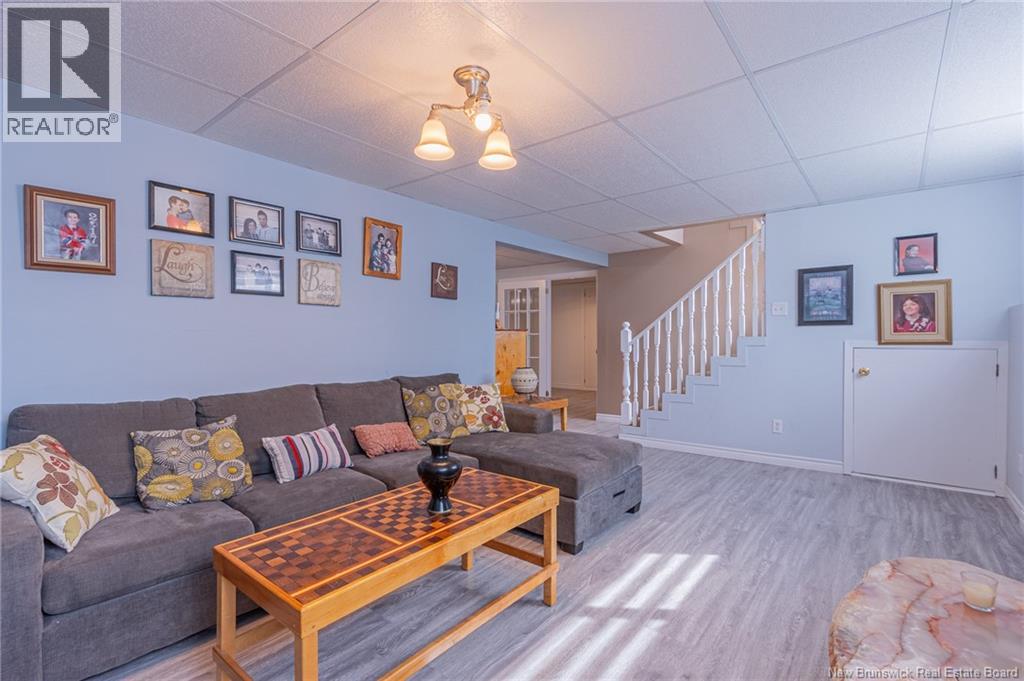 214 Maurice Crescent, Beresford, New Brunswick  E8K 1L4 - Photo 33 - NB125697