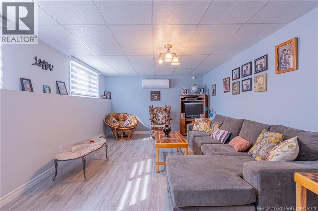 214 Maurice Crescent, Beresford, New Brunswick  E8K 1L4 - Photo 36 - NB125697
