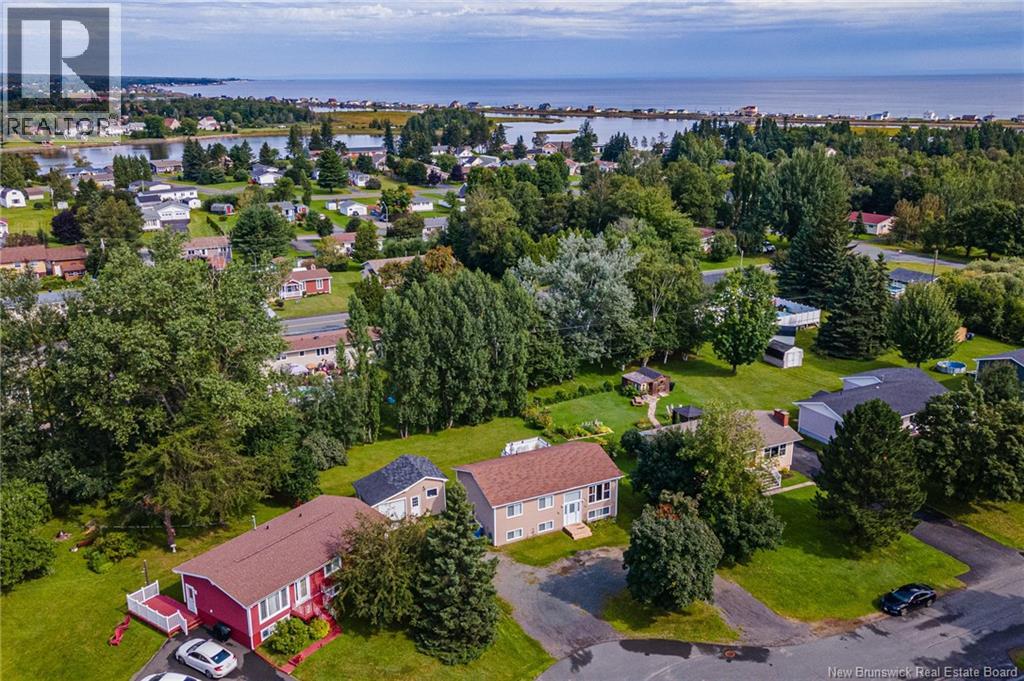 214 Maurice Crescent, Beresford, New Brunswick  E8K 1L4 - Photo 48 - NB125697