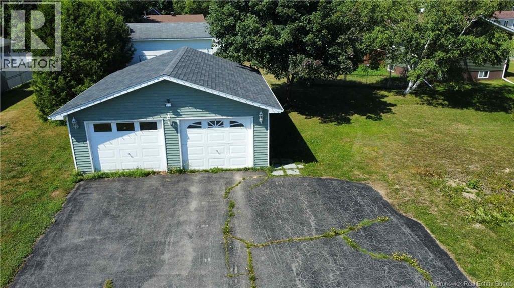 678 Principale, Petit-Rocher, New Brunswick  E8J 1V1 - Photo 4 - NB125488