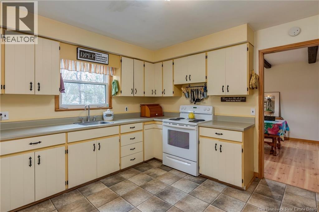 7 Brenmar, Sackville, New Brunswick  E4L 3N3 - Photo 14 - NB125696