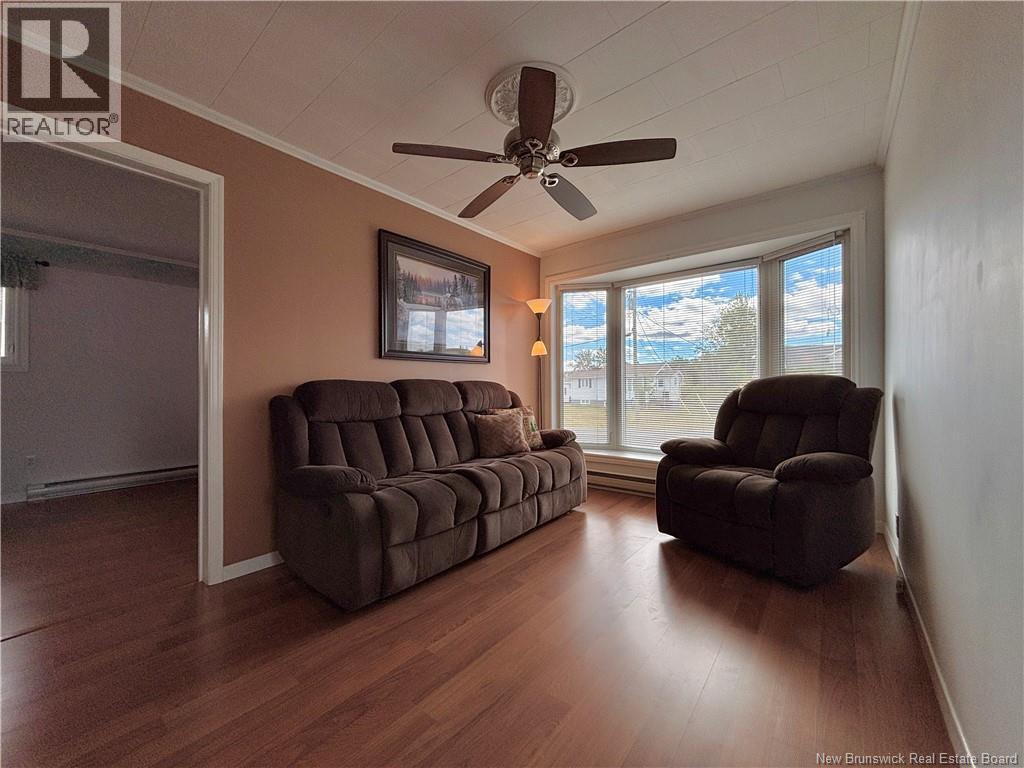 250 Godin, Beresford, New Brunswick  E8K 1T7 - Photo 5 - NB125581