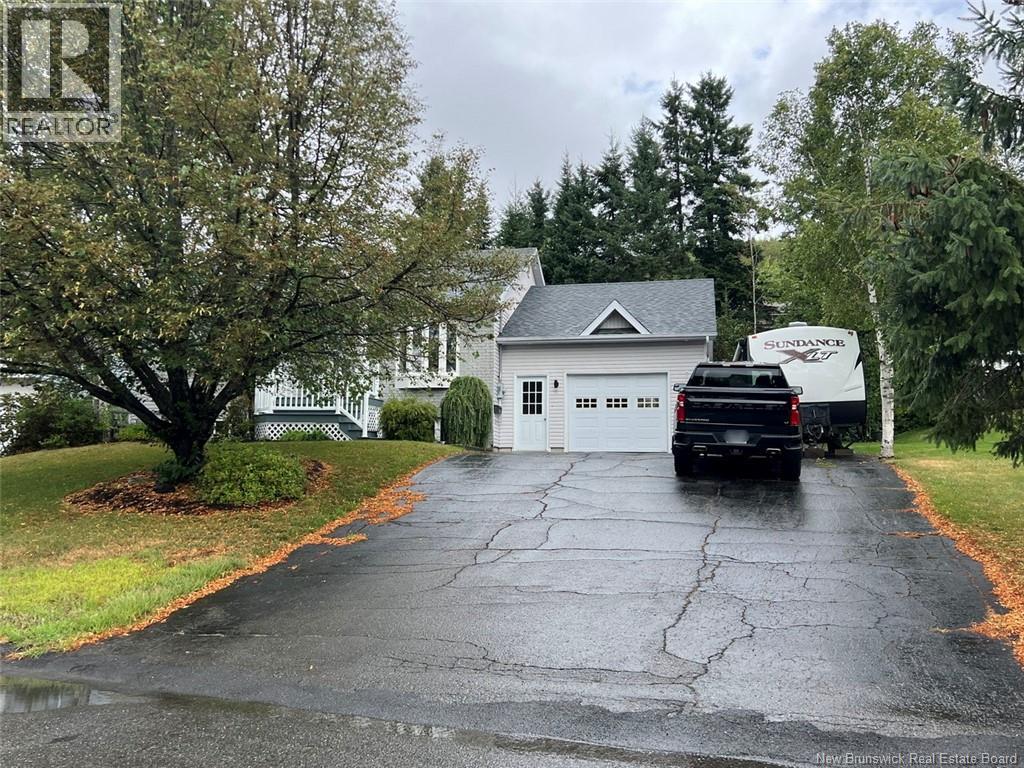 30 Des Gouverneurs Street, Edmundston, New Brunswick